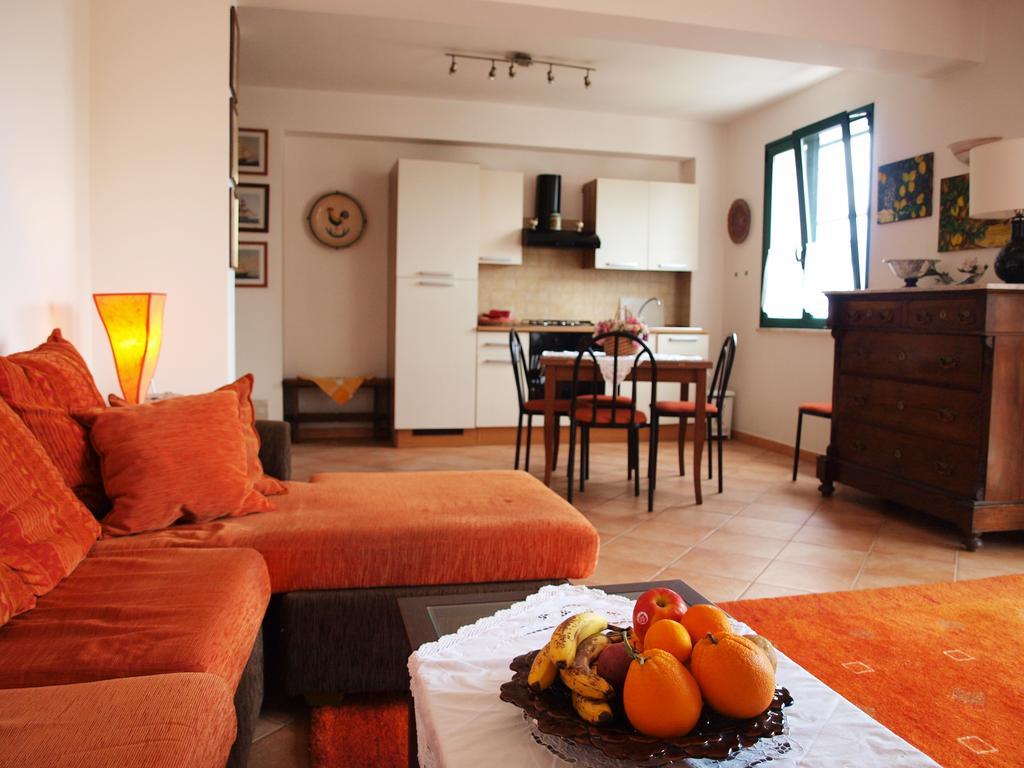 Bellavista Apartments Таорміна Номер фото